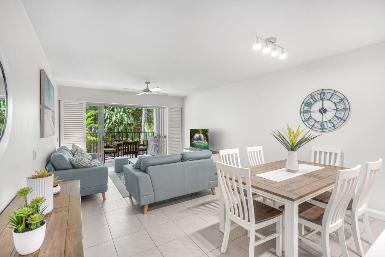 The Beach Club Premium Private Apartments Palm Cove Dış mekan fotoğraf