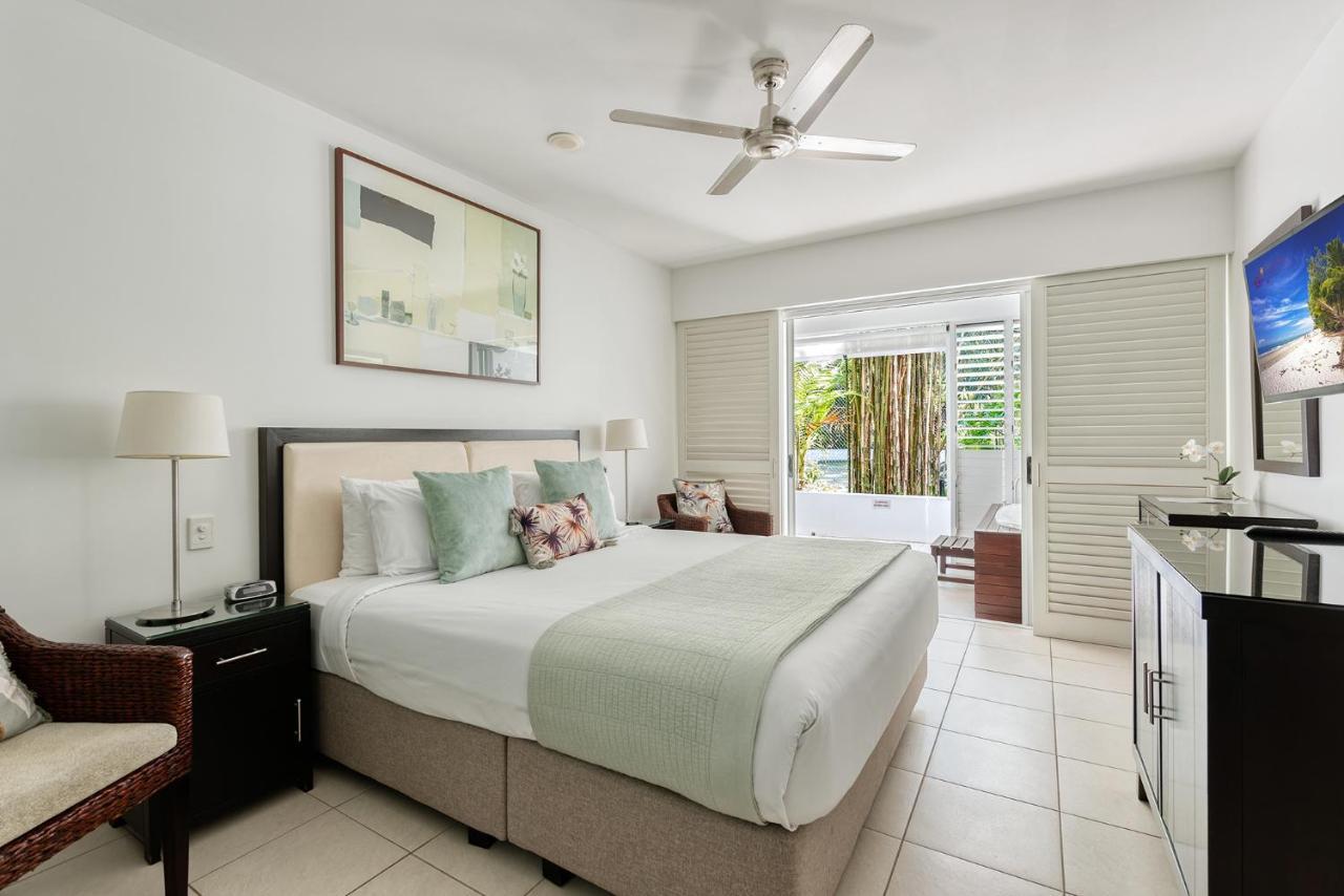 The Beach Club Premium Private Apartments Palm Cove Dış mekan fotoğraf