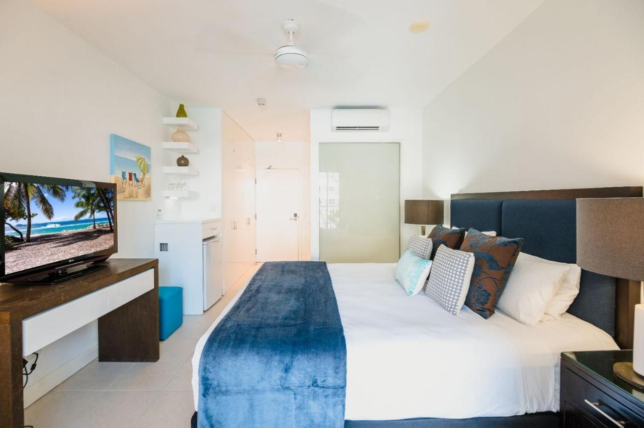 The Beach Club Premium Private Apartments Palm Cove Dış mekan fotoğraf