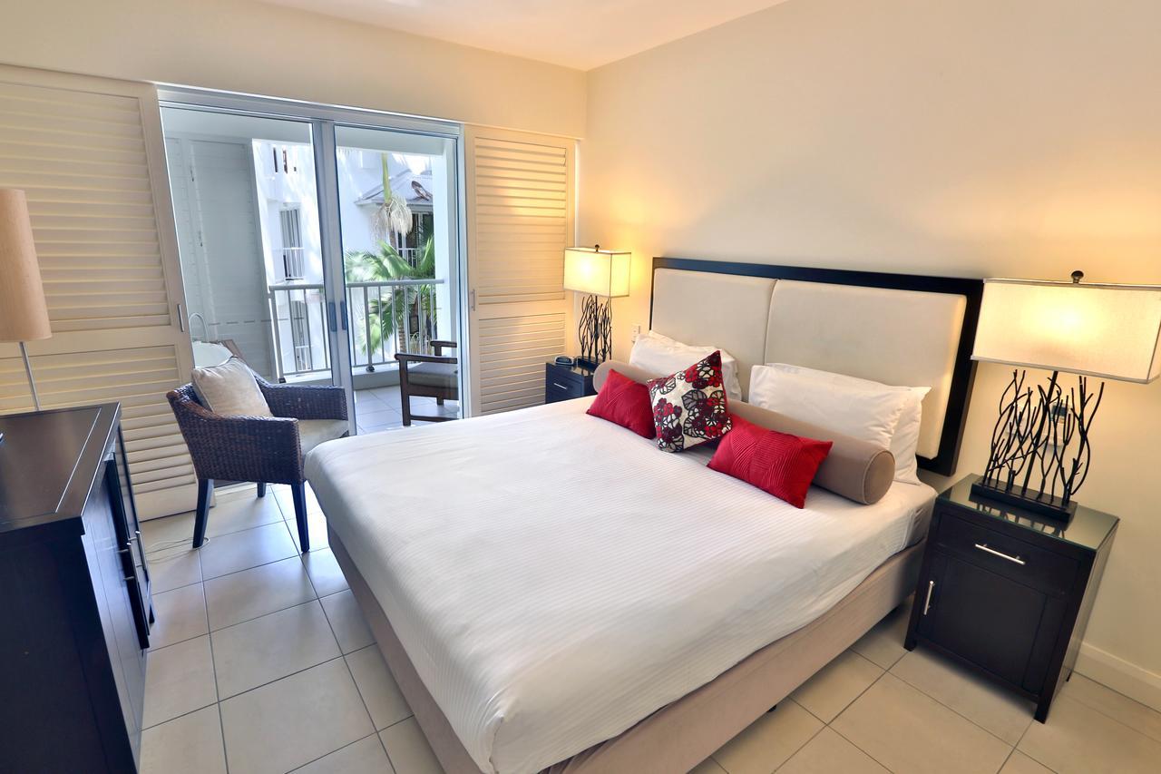The Beach Club Premium Private Apartments Palm Cove Dış mekan fotoğraf