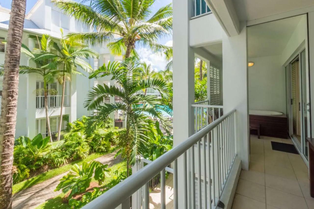 The Beach Club Premium Private Apartments Palm Cove Dış mekan fotoğraf